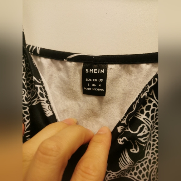 Shein dragon print bodysuit - Picture 4 of 8